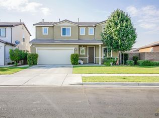 10314 Oporto Way, Bakersfield, CA 93306