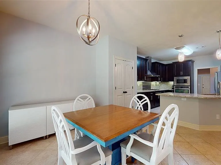 9131 Thetford Way — Photo 13
