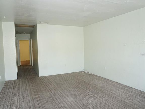 3rd image of 2420 17th Ave S