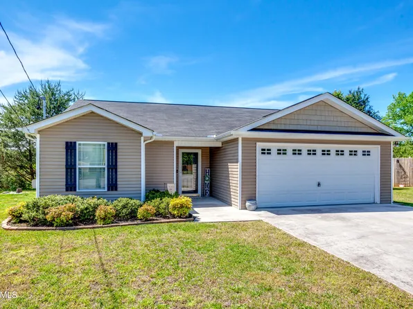 5127 Cedar Knoll Dr, Corryton, TN 37721