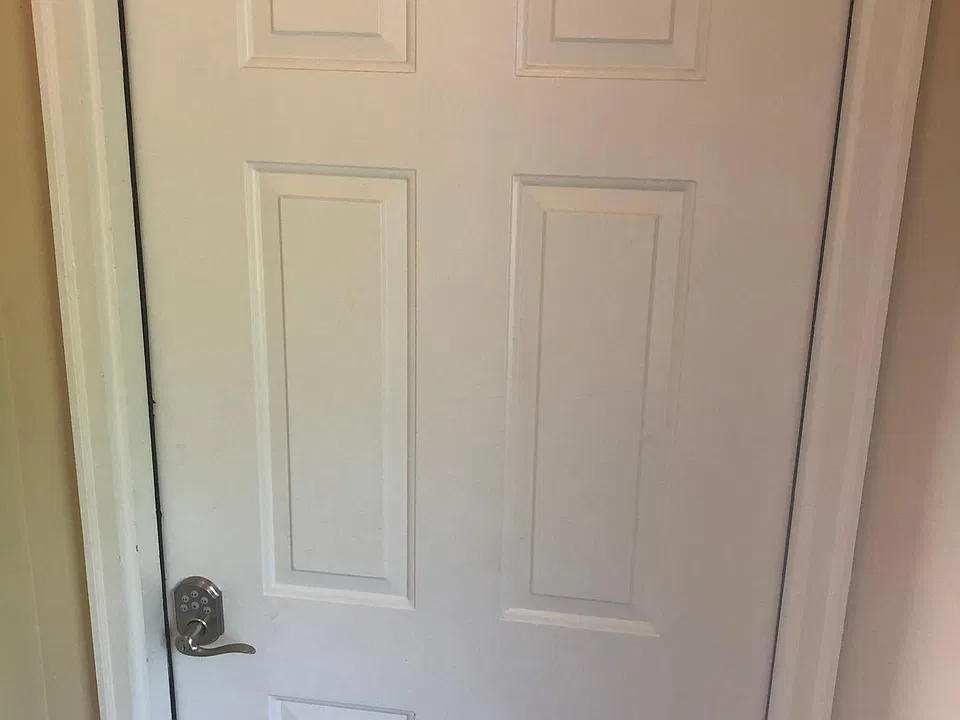 Front Door (Electronic Keypad)