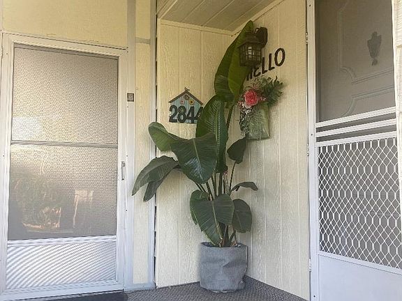 4th image of 2844 Moss Hollow Dr #2844