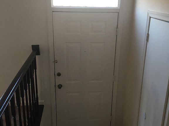 5th image of 82 Joyceton Way