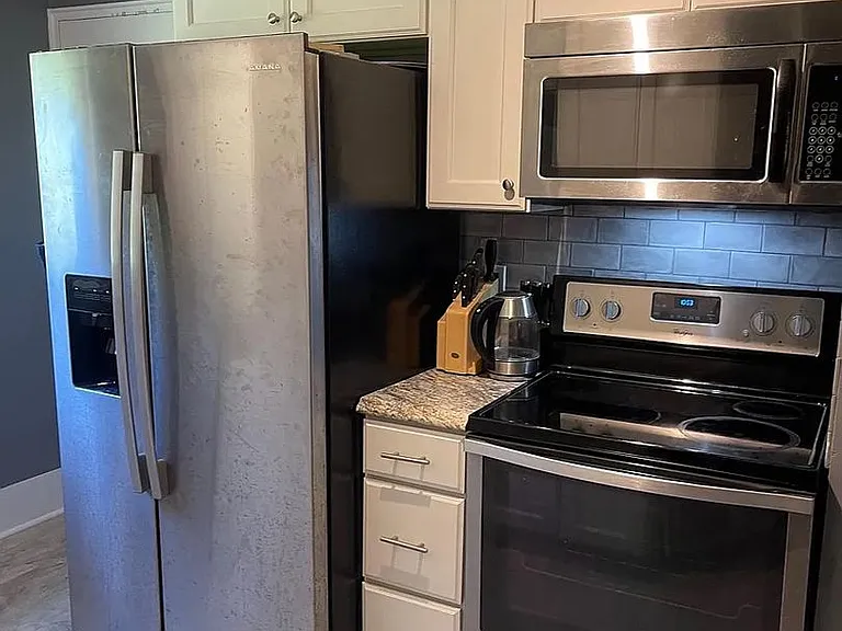 2525 Miller Park Cir #A — Photo 5