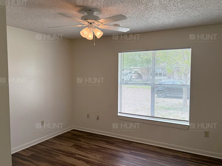 9075 Frazier St — Photo 12