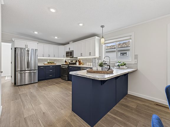 4th image of 5005 River Rd #121