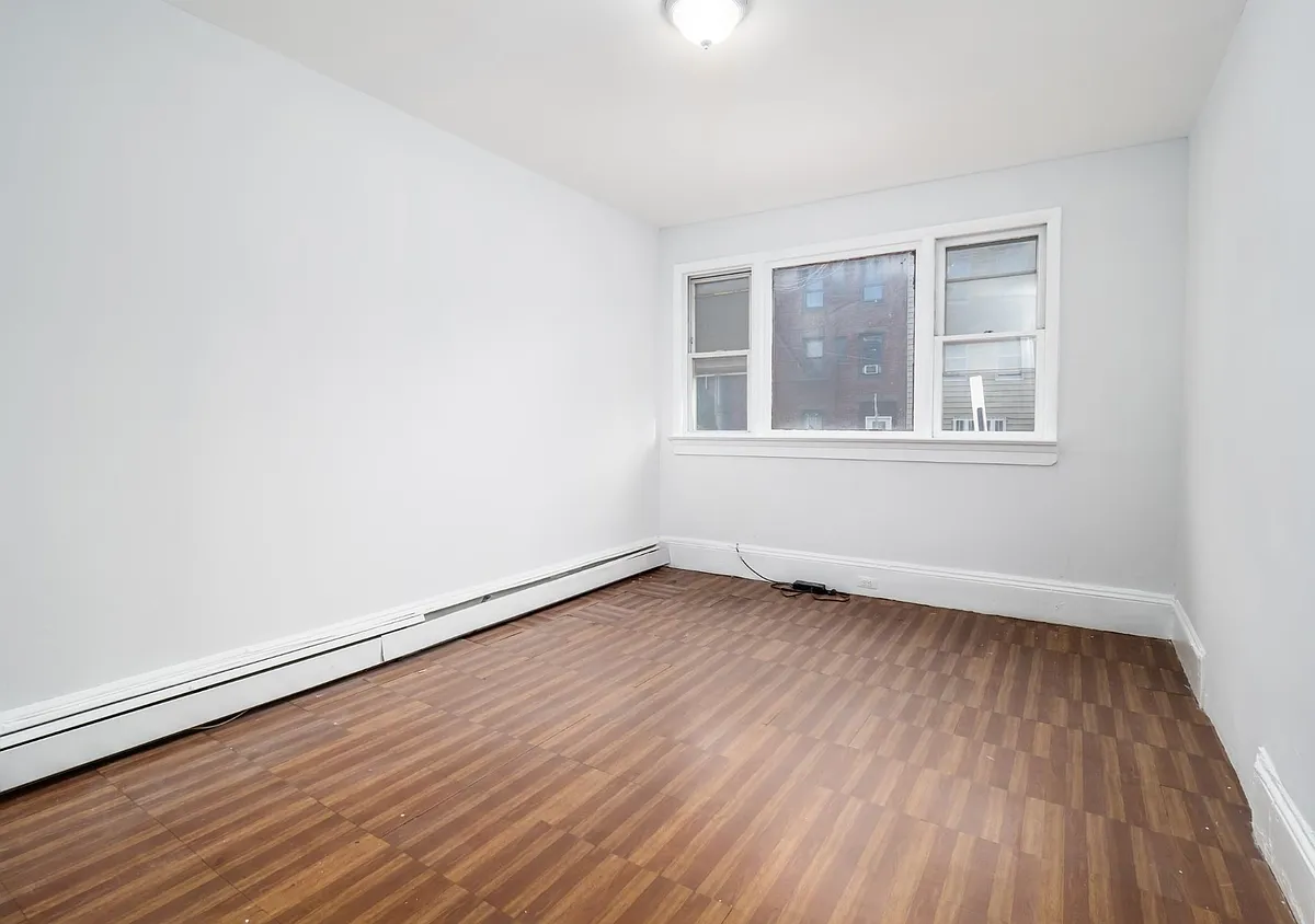 Building Photo - 83 Jordan Ave #1