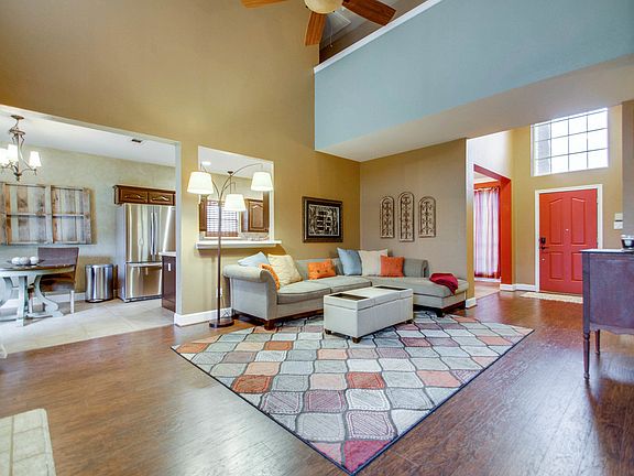 4th image of 5889 Echo Bluff Dr
