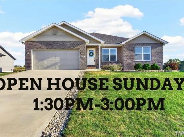 636 Eisenhower Blvd, Troy, IL 62294