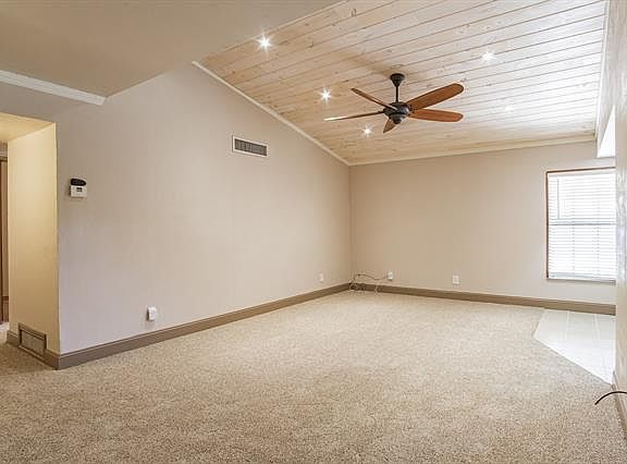 2nd image of 902 Westbrook Dr
