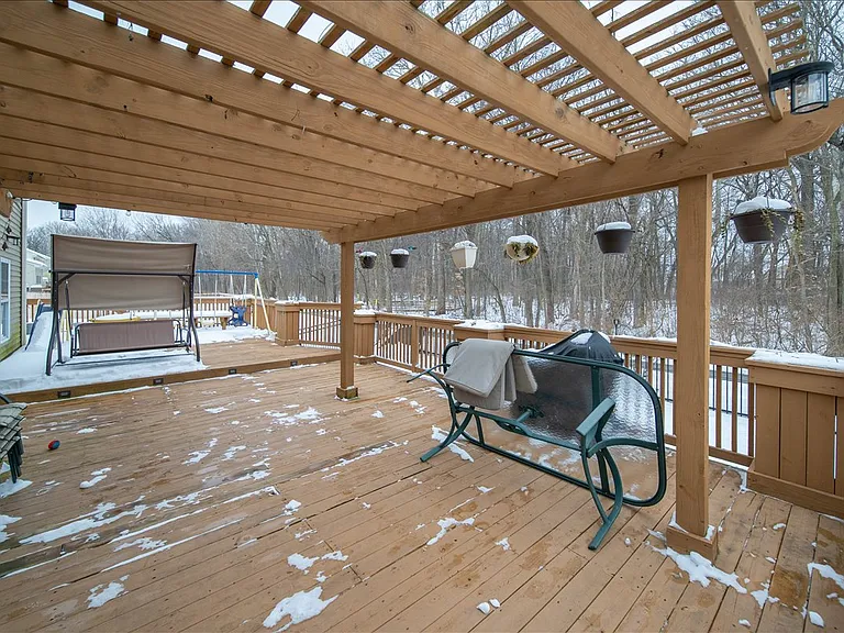 2940 Treehouse Pass — Photo 21