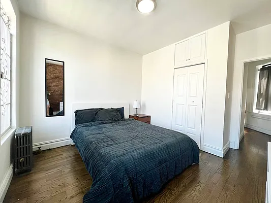 Rented by Bond New York | media 14