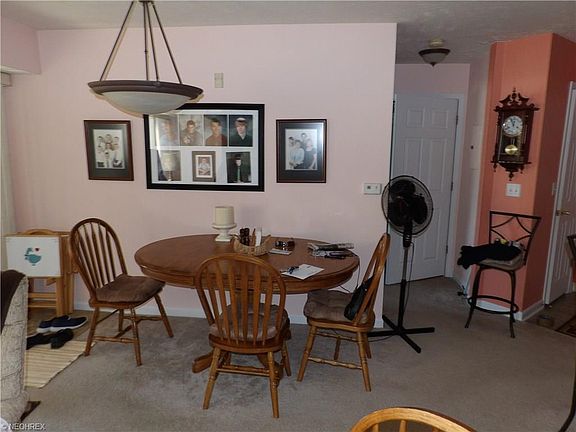 4th image of 23004 Chandlers Ln #4-106
