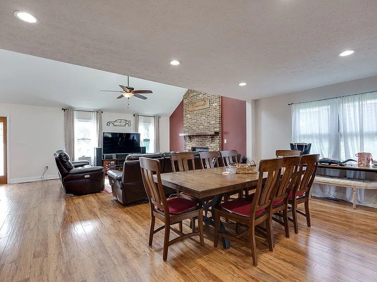 4078 Margate Dr — Photo 18