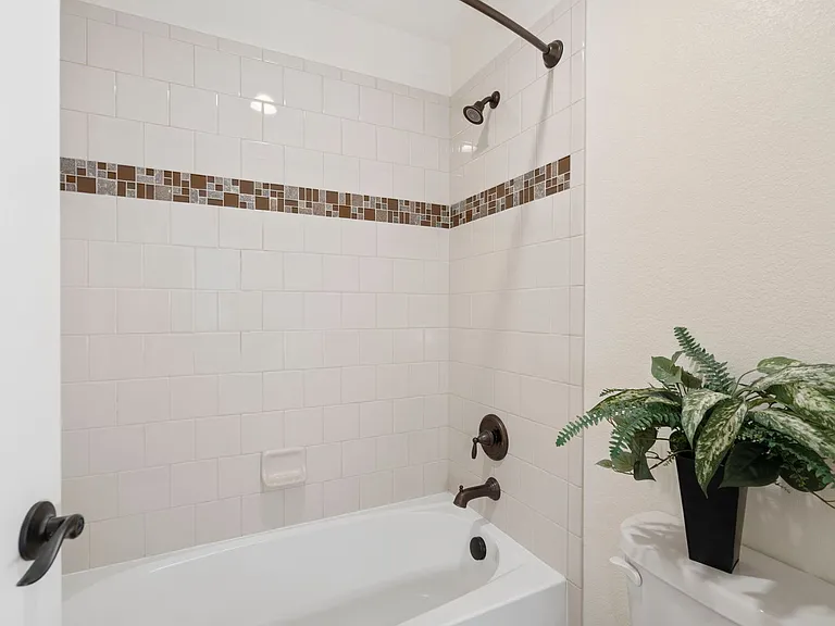 4002 Wild Elm Way — Photo 28