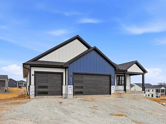 2nd image of 604 Rock Ridge Rd