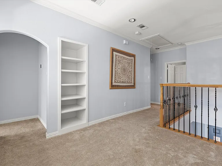 4223 Castle Rock Ct — Photo 8