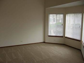5th image of 616 Hidden Creek Ln