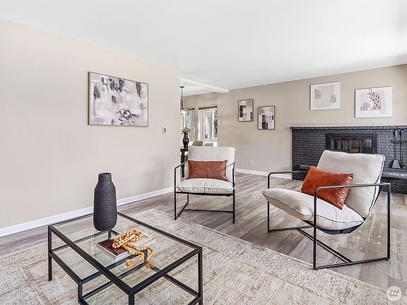 2nd image of 75 E Lynn Street #B