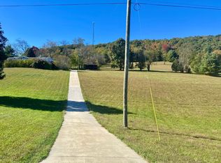 1002 Country View Rd, Rural Retreat, VA 24368
