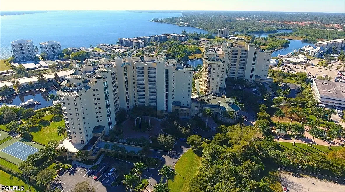 2 bed, 2.0 bath, 1786 sqft, $2,650 — Photo 1