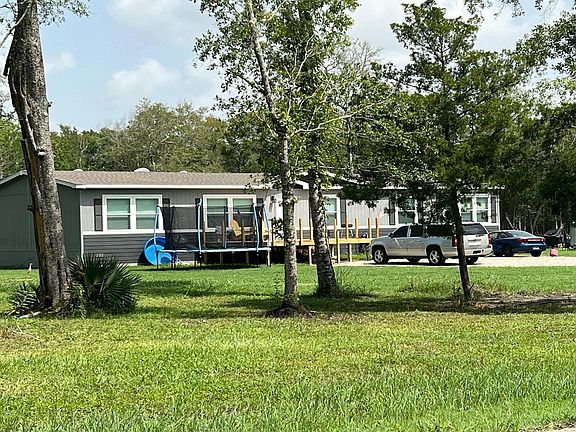 3rd image of 7094 County Road 3