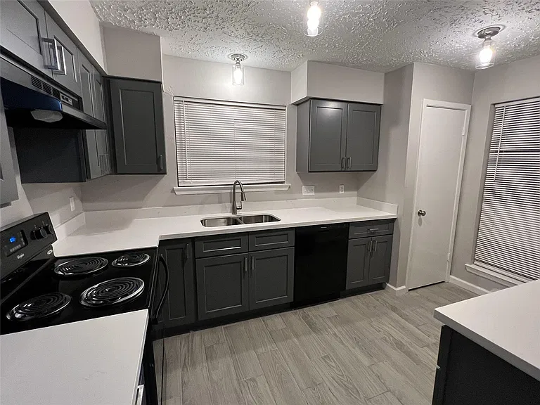 3611 Macon Place Ct — Photo 4