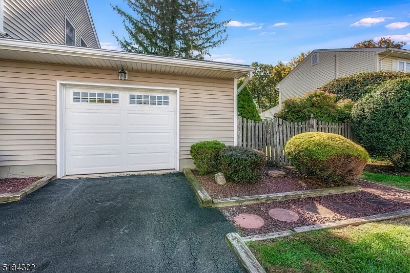 133 S Hillside Ave, Succasunna, NJ 07876 Zillow