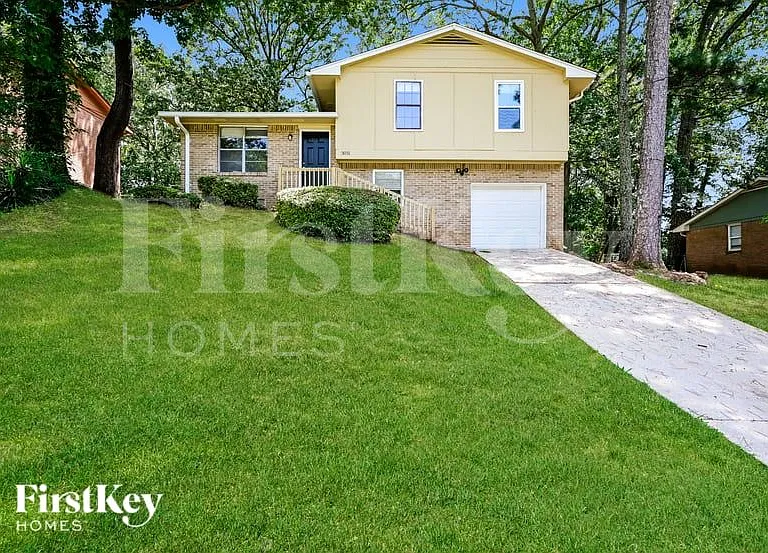 3031 Orbit Cir — Photo 1