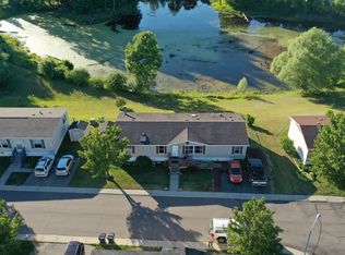223 Laurel Leah, Oxford, MI 48371
