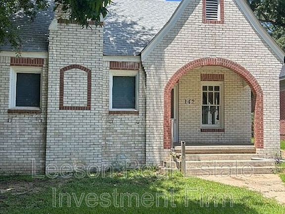 2nd image of 142 E Jordan St