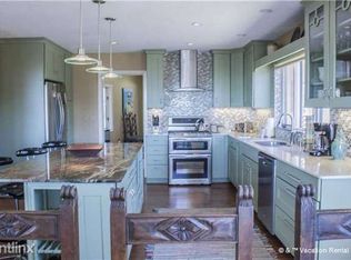42 Woods Loop, Santa Fe, NM 87505