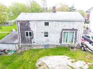 15 Alma Ave, Bristol, RI 02809