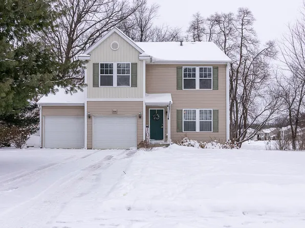 5740 Coddington Ln, Kalamazoo, MI 49009