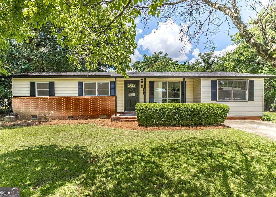 1st image of 103 Lake Dr
