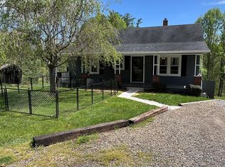 3828 Gambetta Rd, Galax, VA 24333