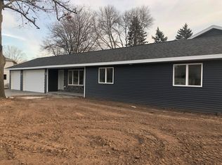 1869 Cormier Rd, Green Bay, WI 54313