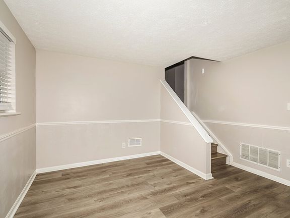 5th image of 1531 Creekside Ln
