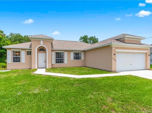 1237 SW Babcock Ave, Port Saint Lucie, FL 34953