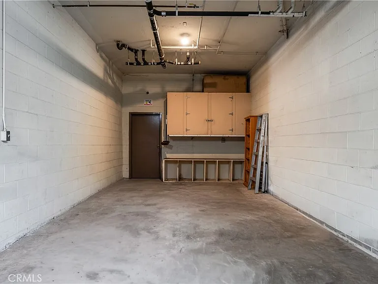 1150 W 13th St #306 — Photo 57