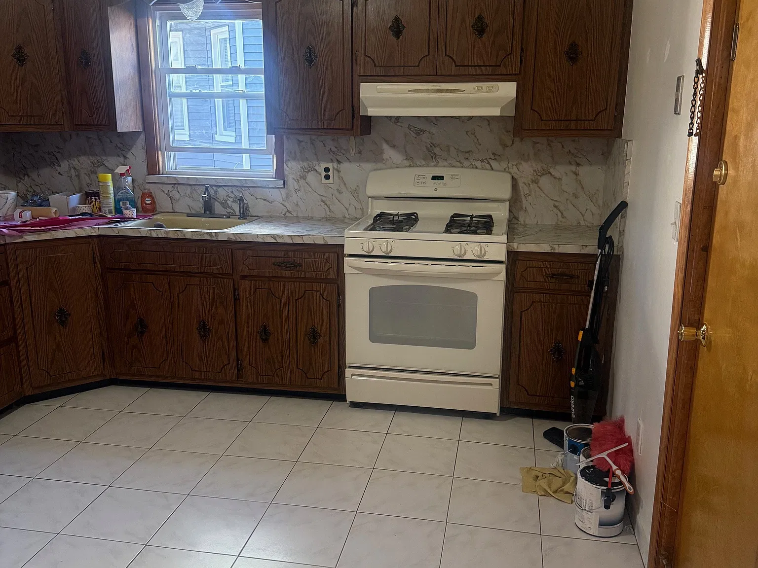 3 bed, $2,900 — Photo 4