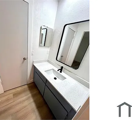 813 Panay Way Dr — Photo 20