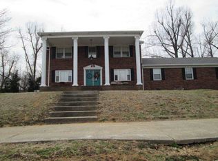 311 N 8th St, Central City, KY 42330