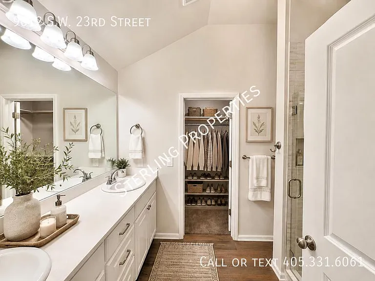 9612 SW 23rd St — Photo 5