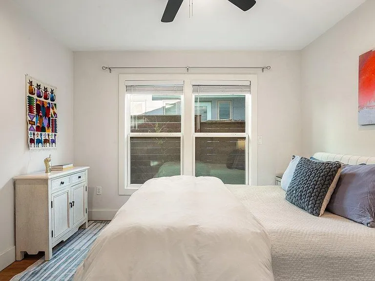 2702 Crest Ave #1 — Photo 18