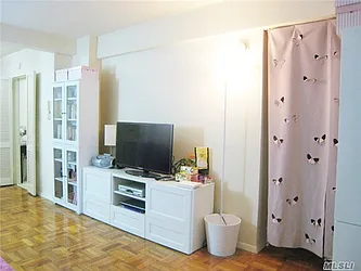 Sold by Winzone Realty Inc