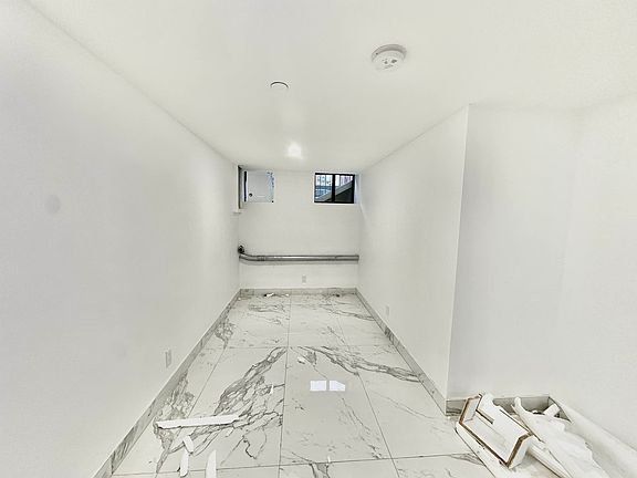 5th image of 298 Stockholm St #1C