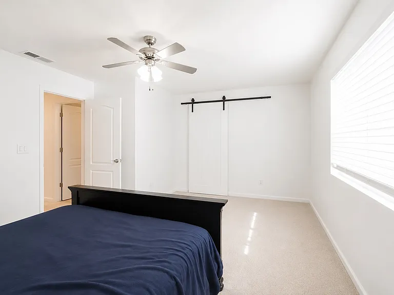 9769 Green Knoll Dr — Photo 16