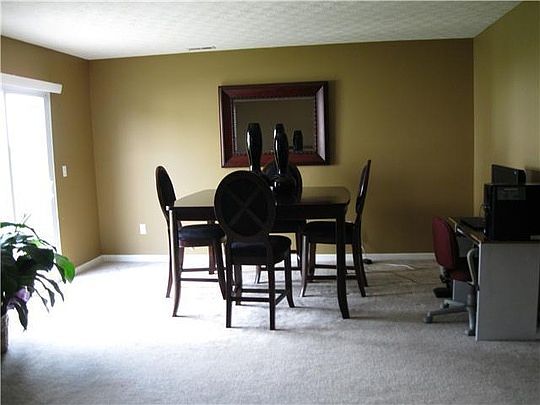 3rd image of 5870 Morrissey St