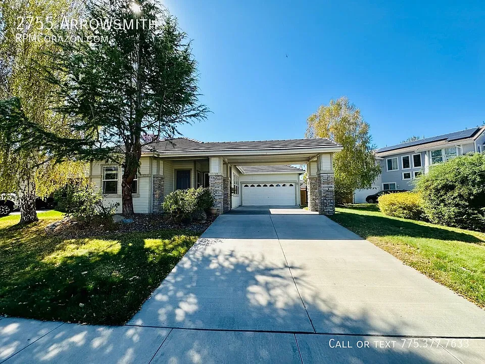 2755 Arrowsmith Dr
